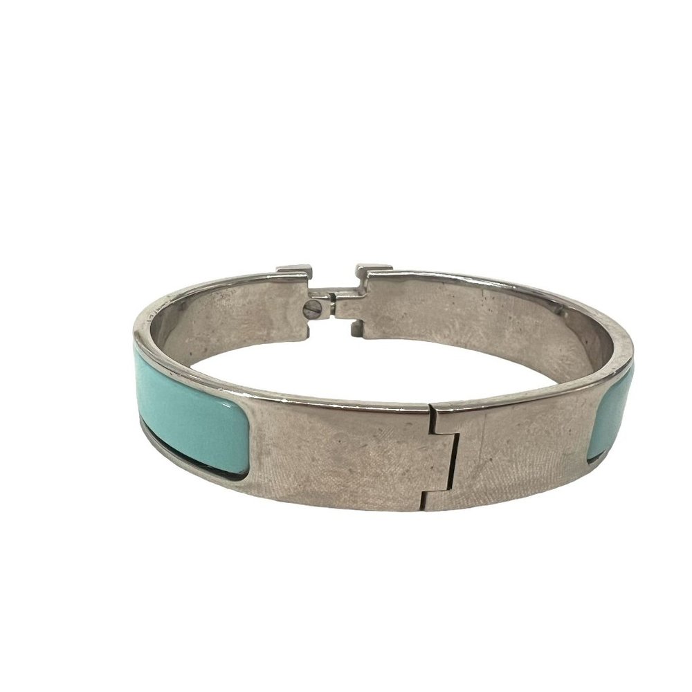 HERMES Clic H: Silver Metal & "H" Logo, Bangle #1267 - Picture 4 of 9
